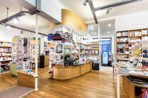 Custom bookstore design - Wood and steel
