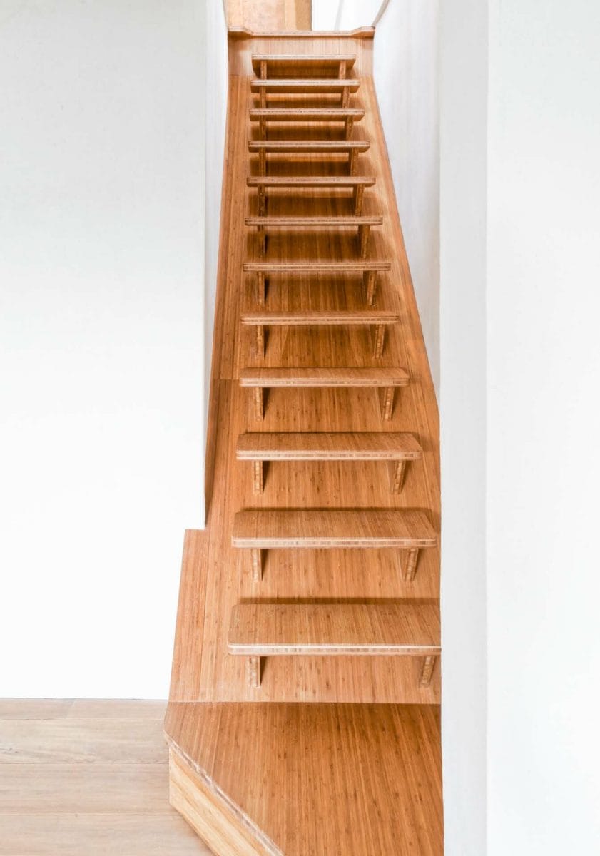 Escalier, bois massif, sur-mesure, design