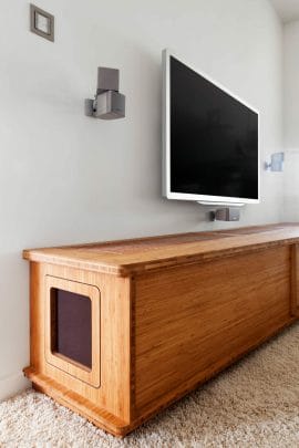 Custom-made curved TV stand with trapdoor - Wood